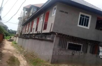 33 Rooms Hostel Close To The University