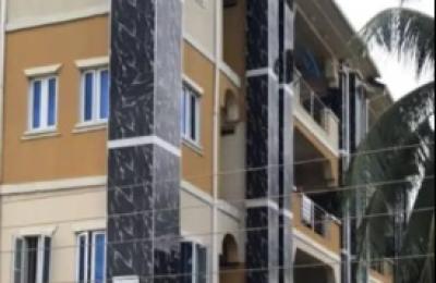 3 Storey Building for Sale, Just on the Road